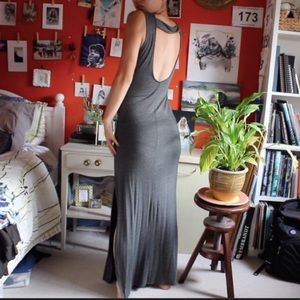 Elegant Open Back Dress 🥀